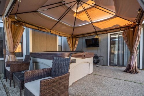 308 Withington Ave, Rio Linda CA  95673-3344 exterior