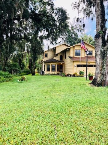 207 5th Ave, Lutz, FL 33549-4209