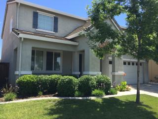 1884 Portello Way, Lincoln, CA 95648-8911