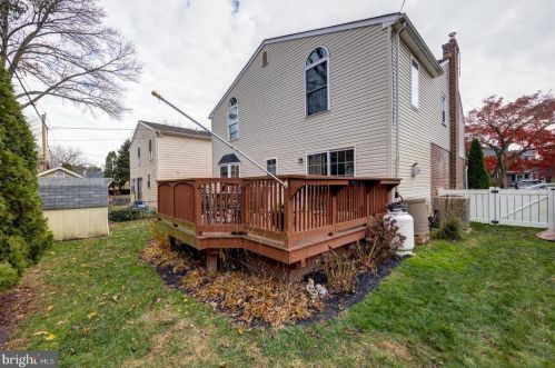 510 Cumberland Rd, Pittsburgh, PA 15237-5414