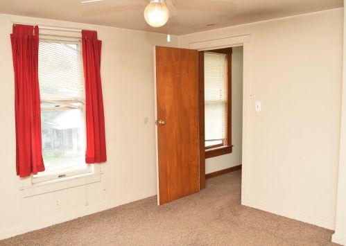 116 Powell Ave, Bellefontaine OH  43311-2160 exterior