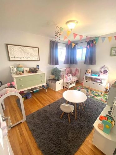 14 Salem Dr, Providence RI  02904-5217 exterior