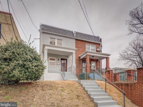 1222 Congress St, Washington, DC 20032-4543