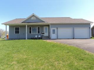 1004 Decker St, Milan, WI 54411-8202