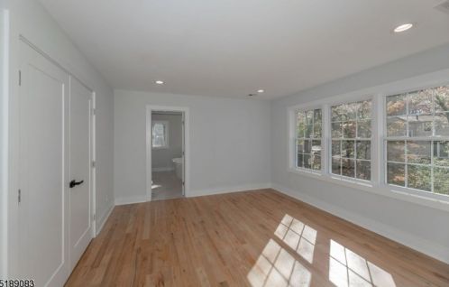 24 Shadow Ln, Berkeley Heights NJ  07922-1816 exterior