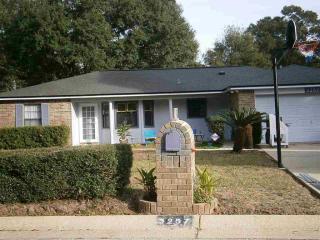 3257 Desert St, Pensacola, FL 32514-6217