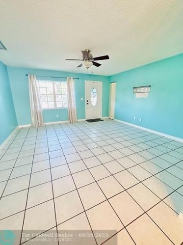 1755 6th Ave, Vero Beach, FL 32962-7030