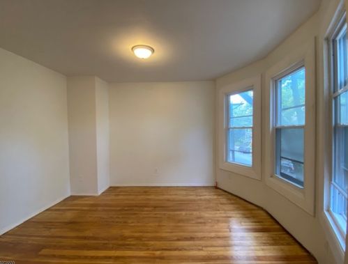 176 Linden Ave, Irvington NJ  07111-2524 exterior