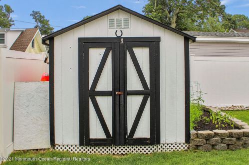 1125 Hilltop Dr, Belmar NJ  07719-3451 exterior