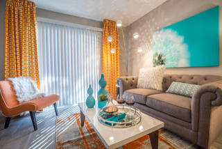 5615 7th St, Phoenix AZ  85014-2512 exterior