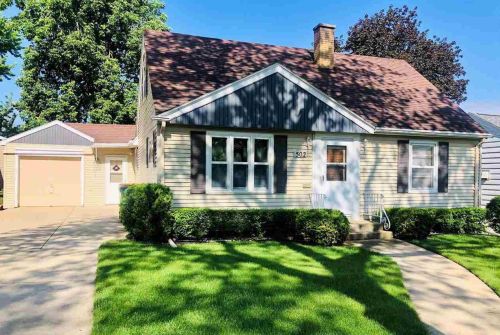 502 Mary St, Beaver Dam, WI 53916-1522