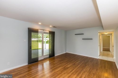 3105 Taft Rd, Norristown PA  19403-4053 exterior