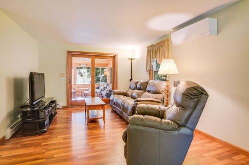 58 Long Pond Rd, Danville NH  03819-3126 exterior