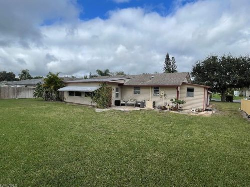 1406 Alwynne Dr, Lehigh Acres, FL 33936-5902