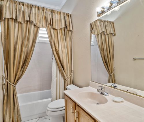 80296 Royal Dornoch Dr, Indio CA 92201-2785 exterior