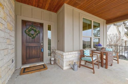 196 Santa Maria St, Georgetown TX  78628-7081 exterior
