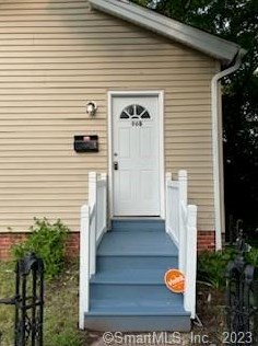 96 High St, Vernon CT  06066-3617 exterior