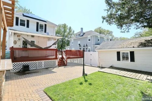 384 Elm Ave, Bogota NJ  07603-1501 exterior