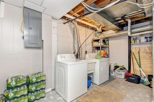 5352 Sandpiper Dr, Orient OH  43146-9228 exterior