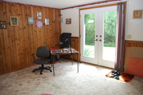 711 Harrison Ct, West Bend WI  53090-1800 exterior