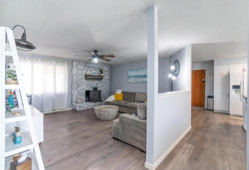 1654 Donner Way, Woodland CA  95695-5564 exterior