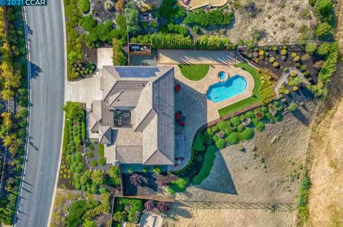 1033 Hawkshead Cir, San Ramon CA 94583-6004 exterior