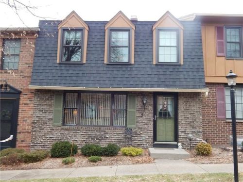 5 Huxley Way, Fairport, NY 14450-3335