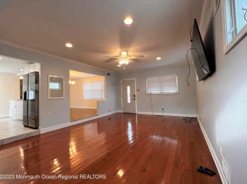 34 Harborage Ave, Berkeley Township NJ  08721-1867 exterior