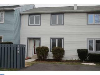 102 Kelso Ct, Chalfont, PA 18914-2264