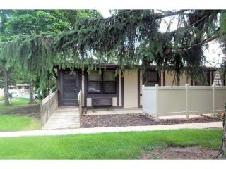 9457 Willowgate Dr, Cincinnati, OH 45251-2389