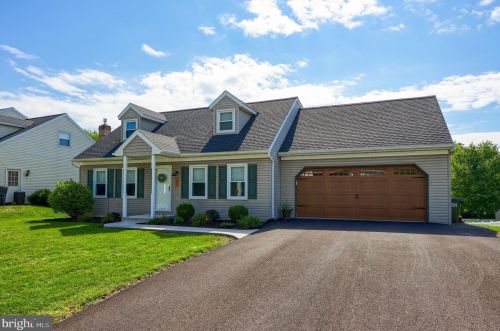 35 Terrace Ave, Schoeneck, PA 17578-9594