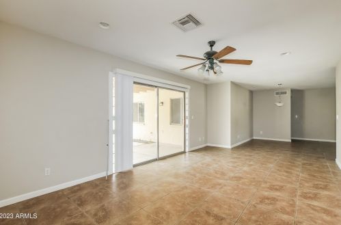 5725 Yucca St, Glendale AZ  85304-3821 exterior