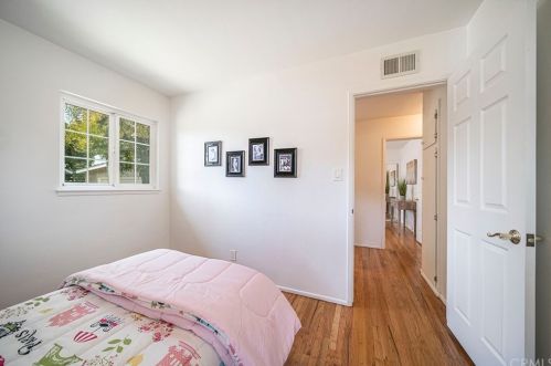 6041 Benmore St, Long Beach CA  90815-1408 exterior