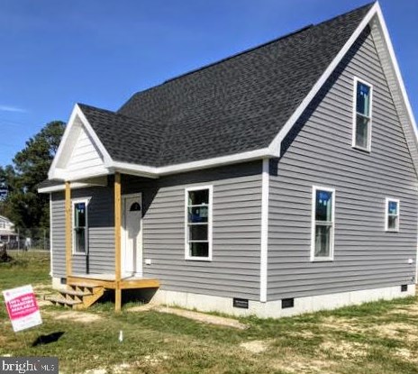539 7th St, Laurel, DE 19956-1323