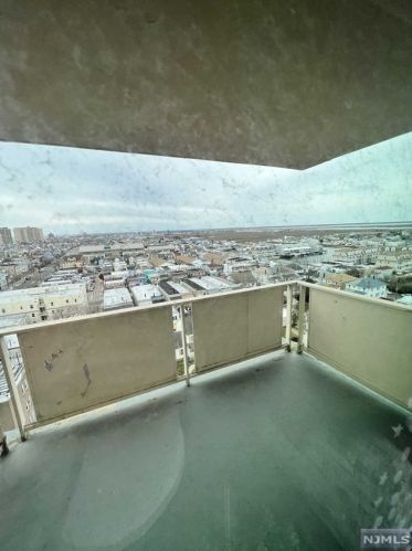 3817 Ventnor Ave, Atlantic City NJ  08401-5923 exterior