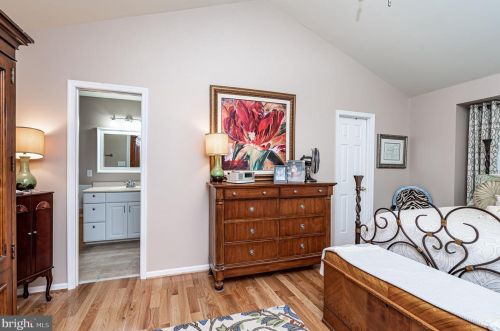 117 Riverside Dr, Bybee VA  22963-2020 exterior