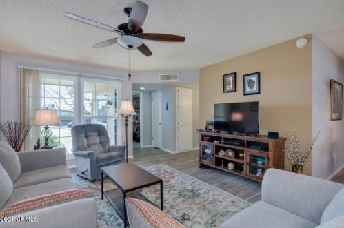 13306 Copperstone Dr, Sun City, AZ 85375-4819