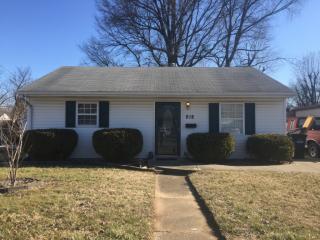 818 Sharon Dr, Jeffersonville IN  47130-4518 exterior
