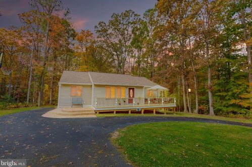 358 Land Or Dr, Ruther Glen, VA 22546-1238