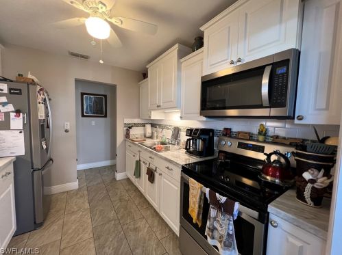 41 Desert Candle Cir, Lehigh Acres FL  33936-7360 exterior