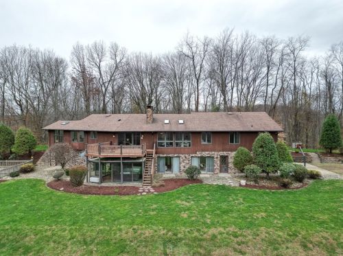 162 Fulton Rd, Canonsburg, PA 15317-4805