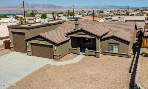 2481 Inverness Dr, Lake Havasu City AZ  86404-1272 exterior