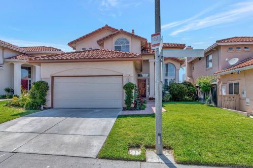 13554 Russet Leaf Ln, San Diego, CA 92129-4416
