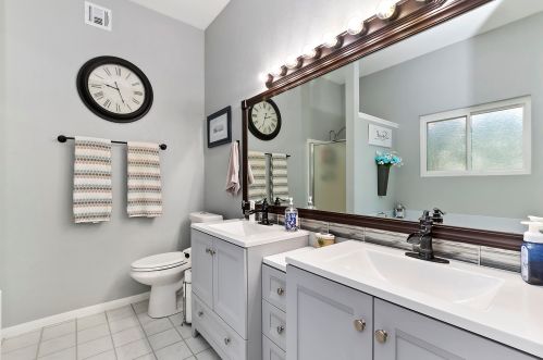 64451 Brae Burn Ave, Desert Hot Springs CA  92240-1240 exterior