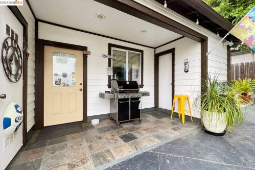 470 N St, Benicia CA  94510-2821 exterior