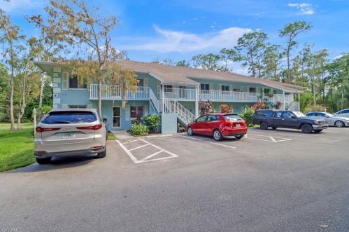 5675 Whitaker Rd, Naples, FL 34112-2917