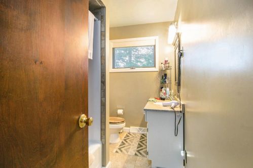 54771 Fir Rd, Mishawaka IN  46545-1713 exterior