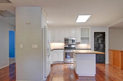 18032 Hummingbird Dr, Lake Wildwood CA  95946-9697 exterior