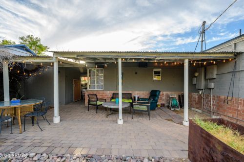 1809 17 Ave, Phoenix AZ 85027-5308 exterior