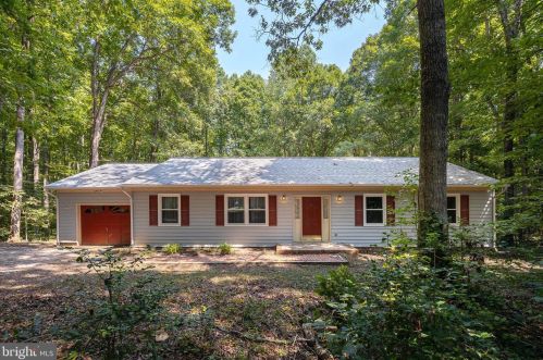 12211 Pemwood Ln, Fredericksburg, VA 22407-2150